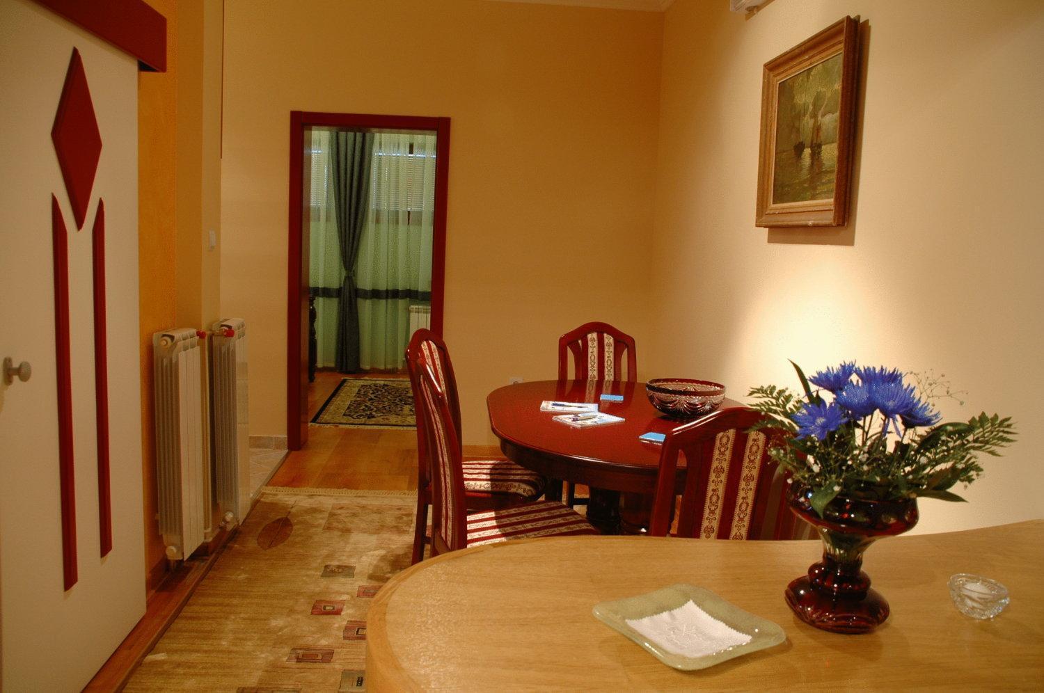 Hotel Tehnograd Кралево Экстерьер фото