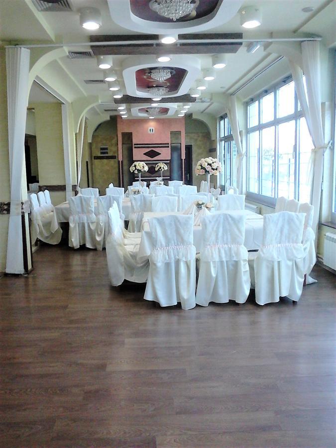 Hotel Tehnograd Кралево Экстерьер фото